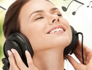 Cách sử dụng tai nghe để có đôi tai khỏe