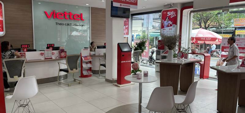 Quý khách có thể đăng ký 5G Viettel tại cửa hàng, hoặc đăng ký Online