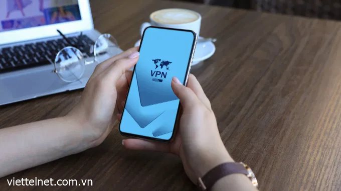 Cách cài đặt VPN trên điện thoại iPhone và Android 